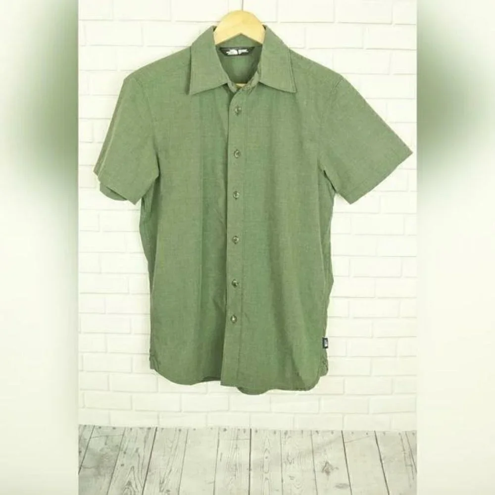 The North Face Green Heathered‎ Button Down short sleeve shirt Size small